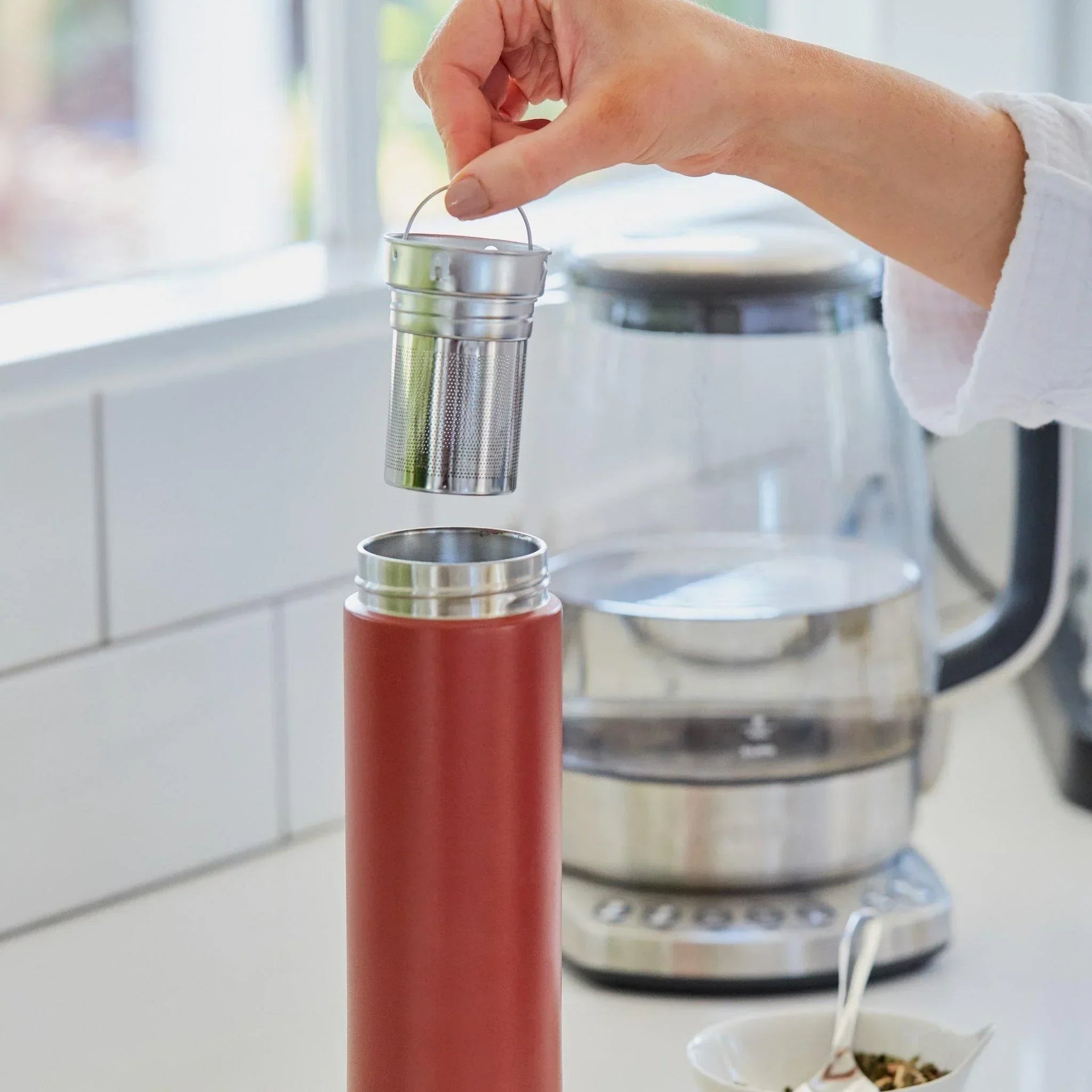 Fressko Infuser Flask 500ml - Clay | Drink Bottle - Stainless Steel Water Bottle - cf-type-stainless-steel-water-bottle, col-gifts, col-gifts-for-mum, col-gifts-for-women, DrinkBottle, us-retail, Water Bottle - Upcycle Studio