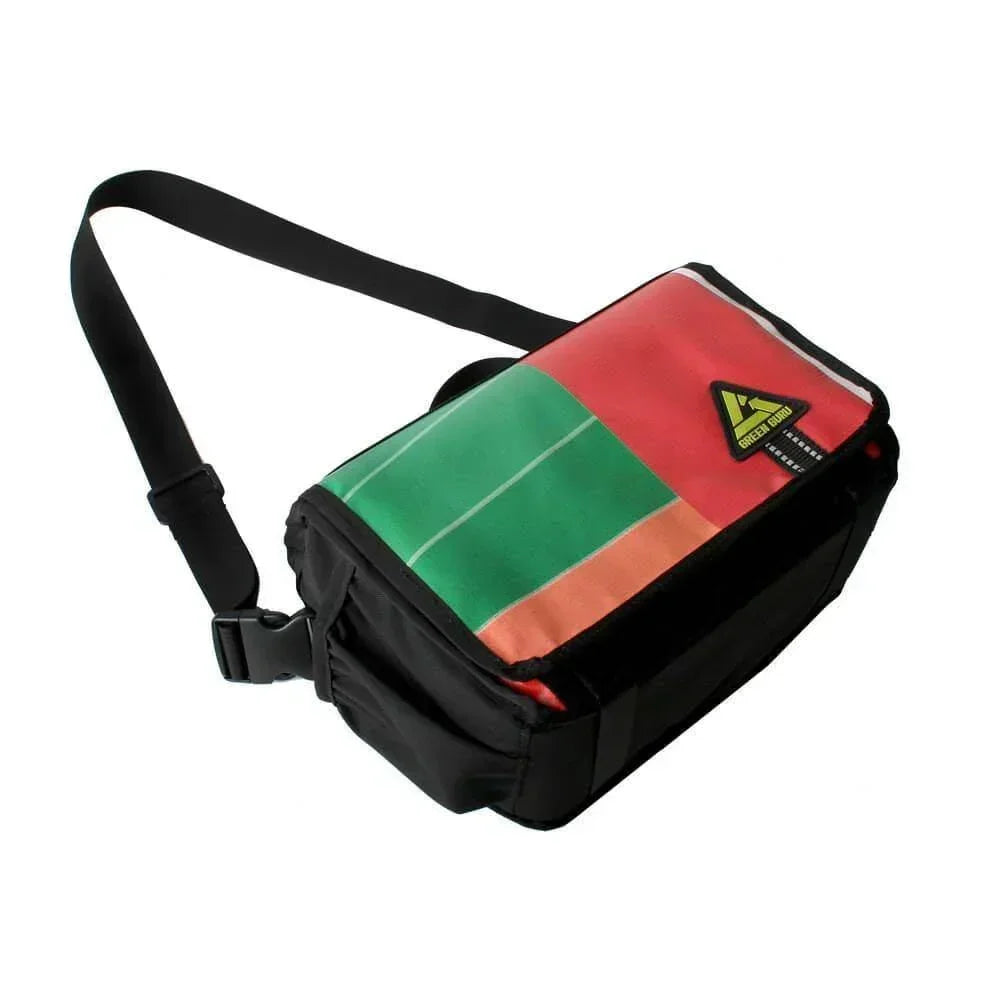 Green Guru Kickstand Cooler 9L Rear Rack Bike Bag - Bike Bag - cf-type-bike-bag, col-gifts, col-gifts-for-men, us-retail - Upcycle Studio