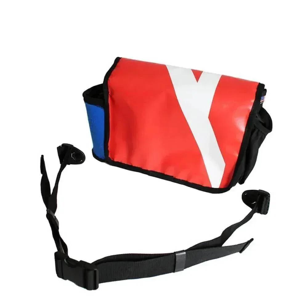 Green Guru Kickstand Cooler 9L Rear Rack Bike Bag - Bike Bag - cf-type-bike-bag, col-gifts, col-gifts-for-men, us-retail - Upcycle Studio